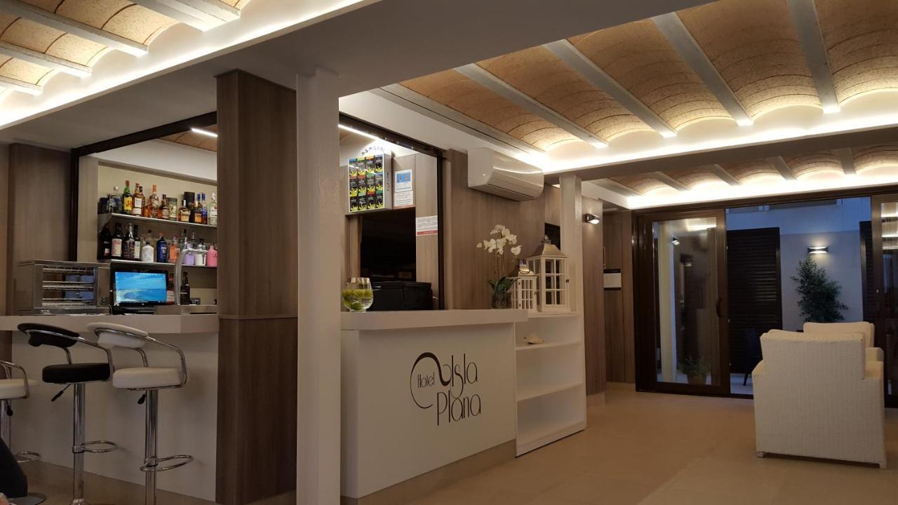 Hotel Isla Plana تاباركا المظهر الخارجي الصورة